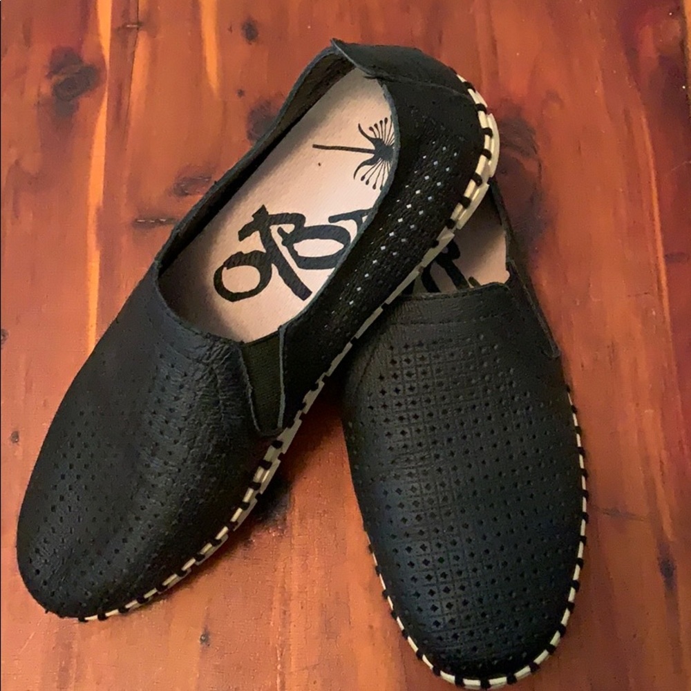 OTBT Black Universe shoes